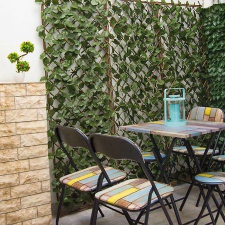 Cozy Apartment Near Monastiraki Athén Kültér fotó